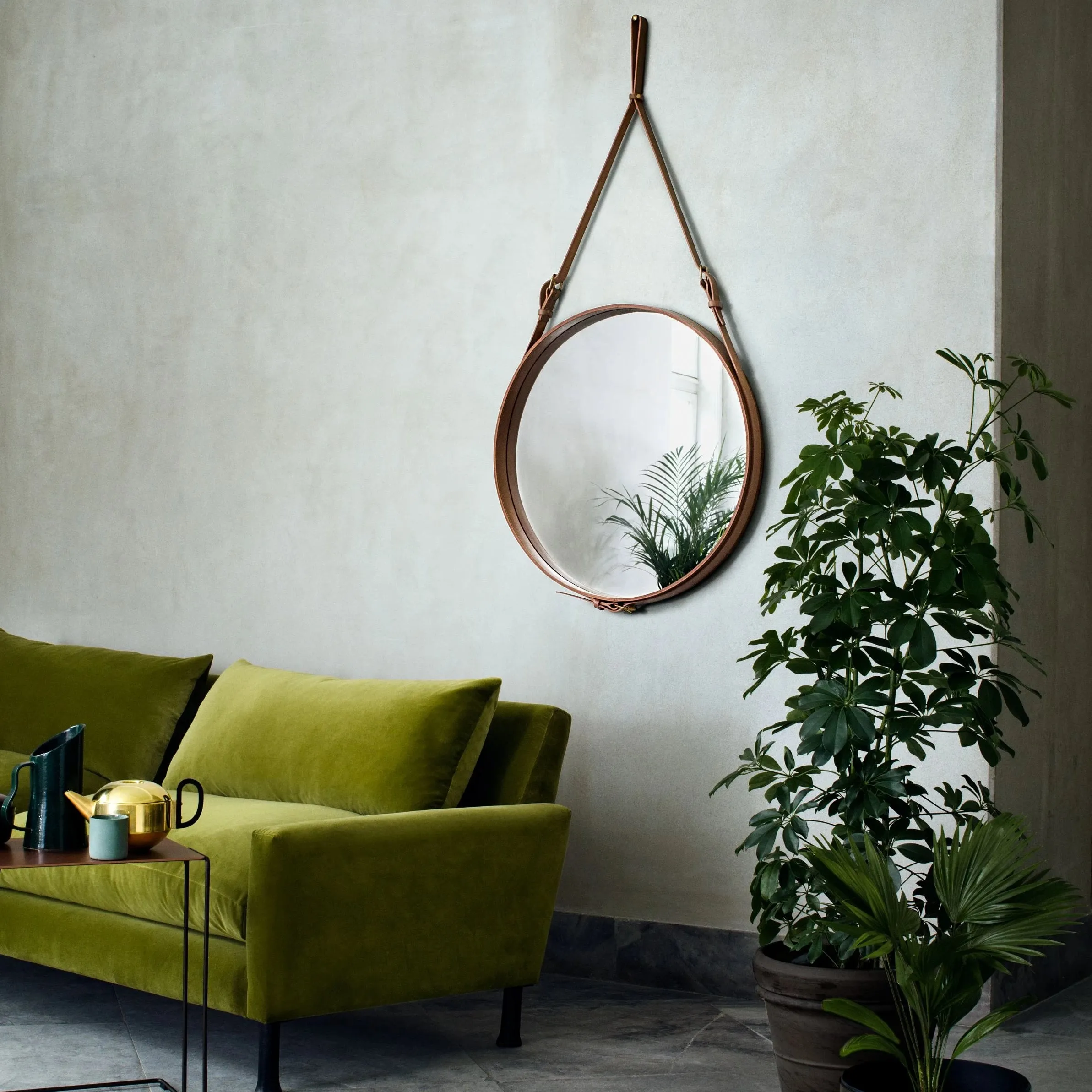 ADNET WALL MIRROR