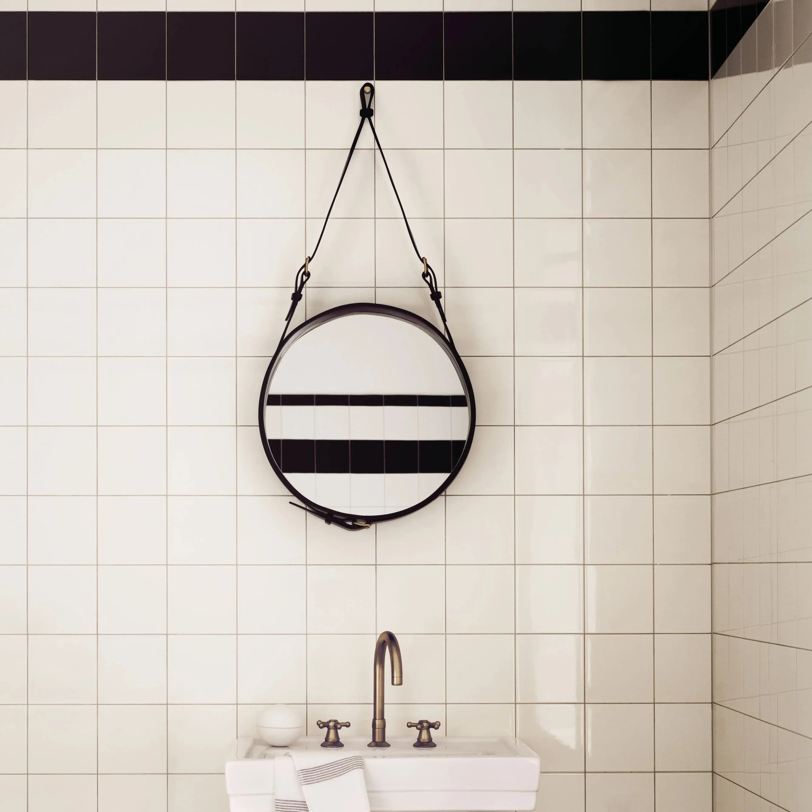 ADNET WALL MIRROR