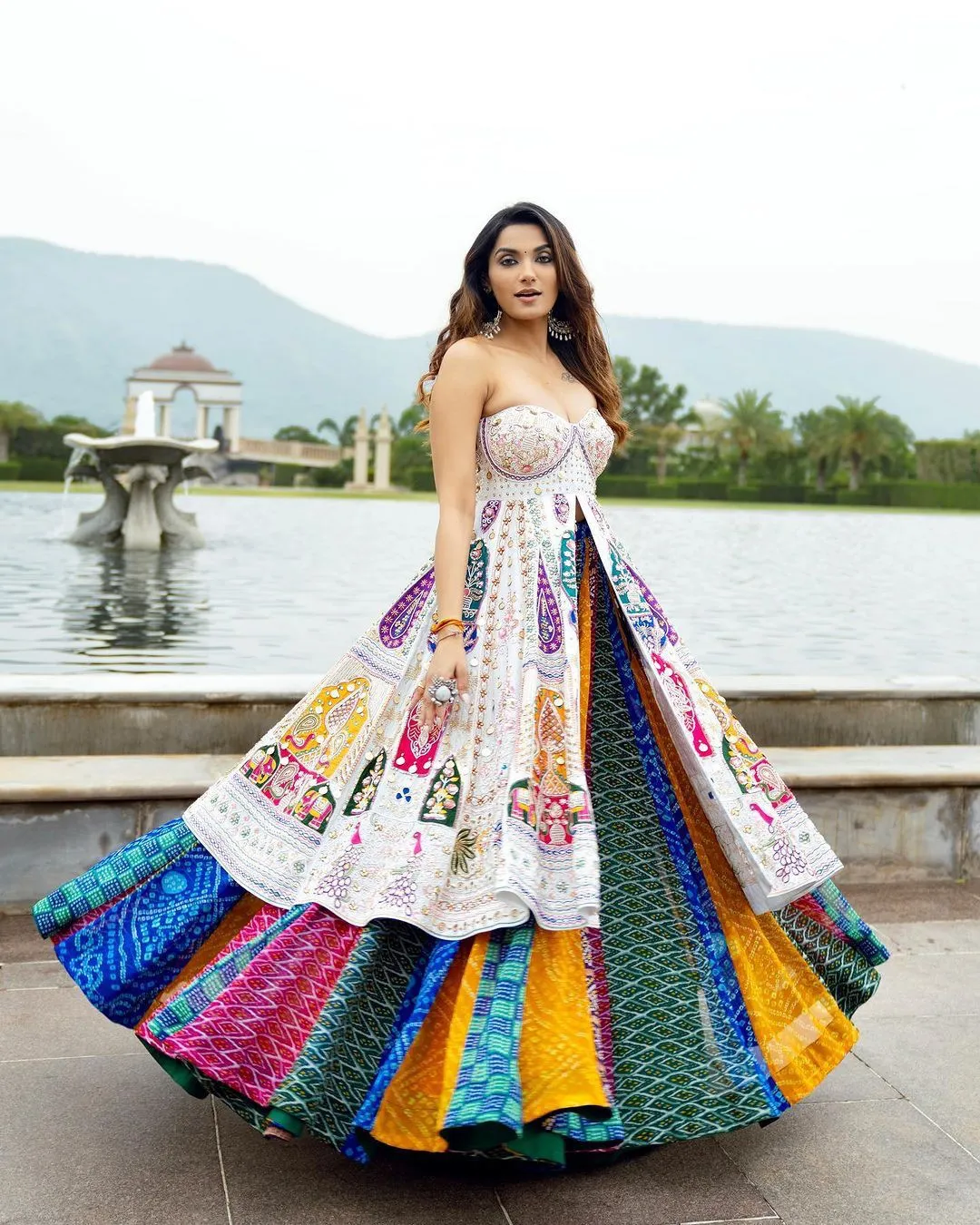 Beautiful Designer Navratri Traditional Lehenga Choli