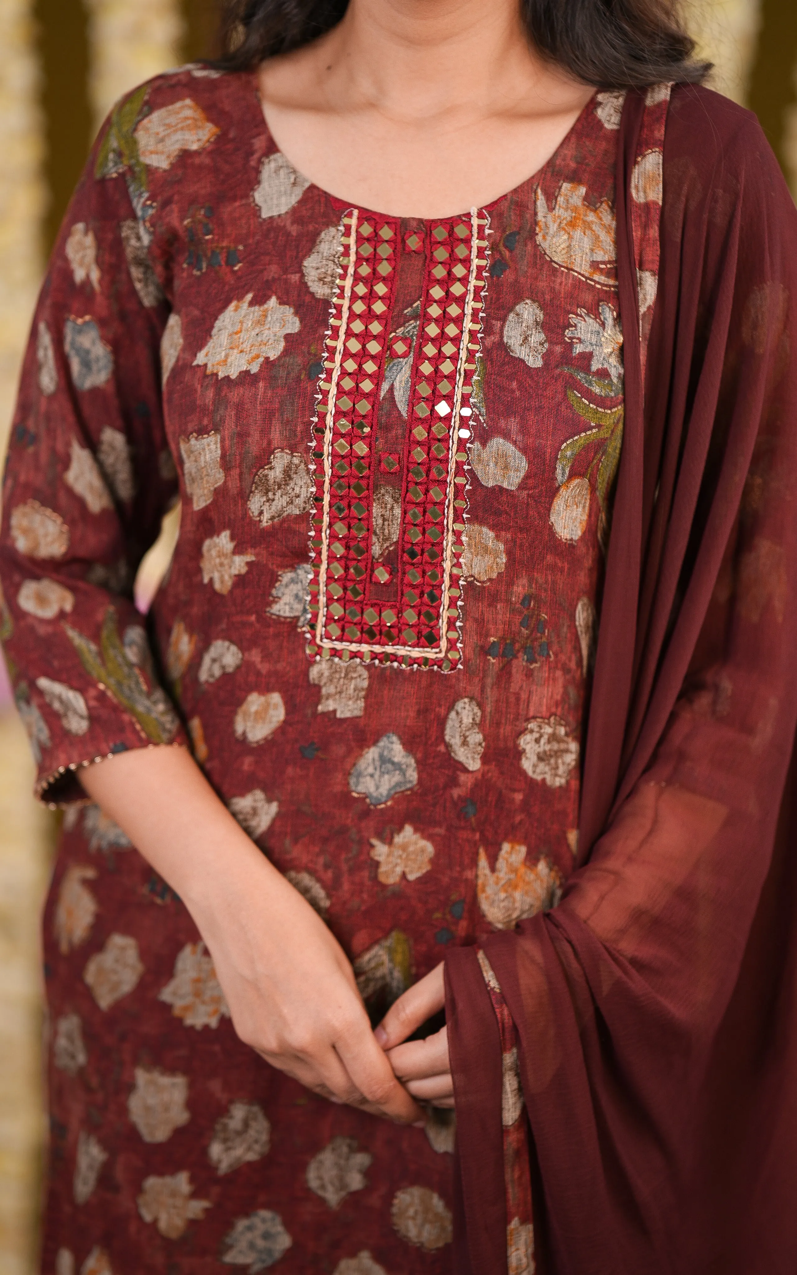 Charusree (Kurti Pant Dupatta)