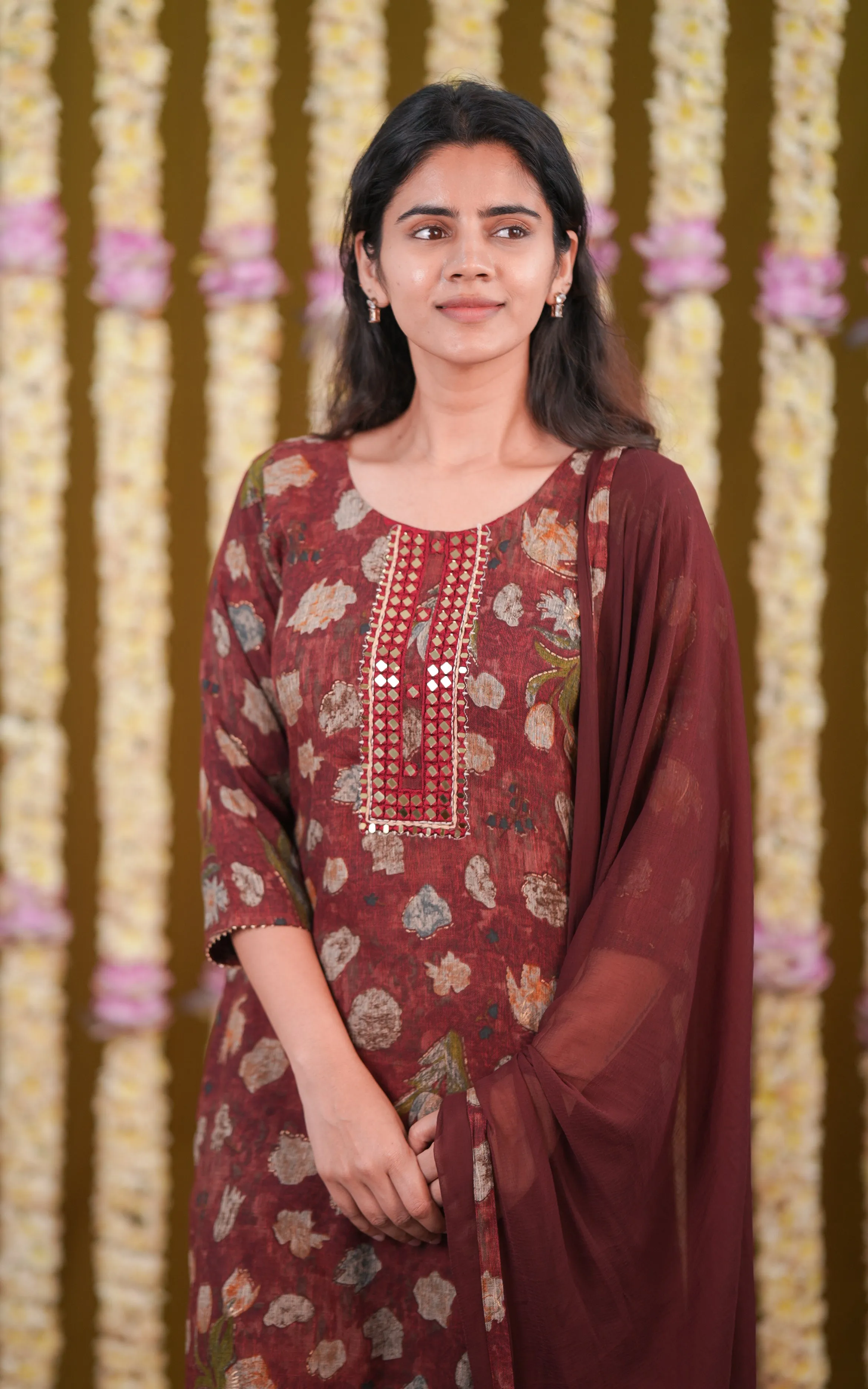 Charusree (Kurti Pant Dupatta)