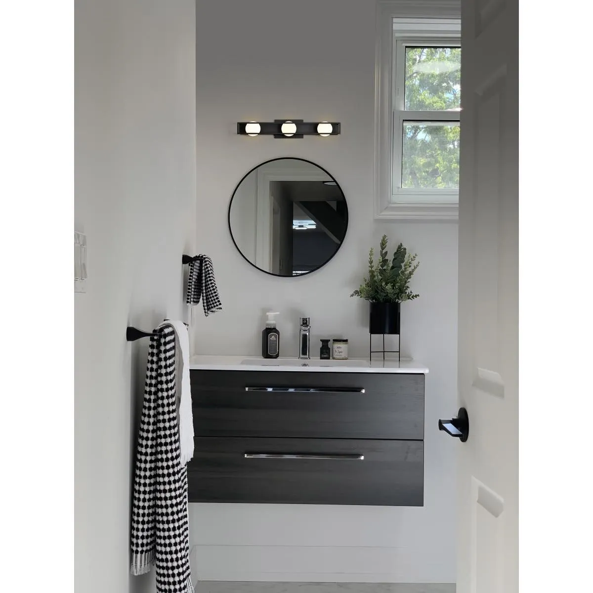Jenkins 24" 3 Lights LED Bathroom Vanity Light, Matte Black Finish