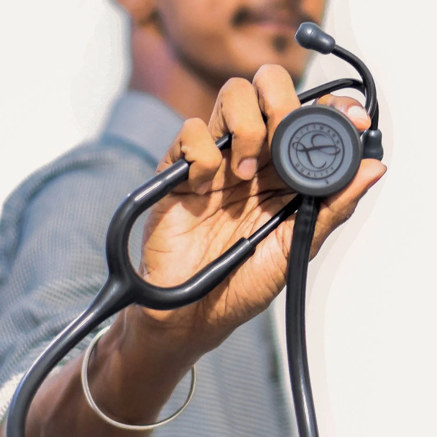 Littmann Classic III Monitoring Stethoscope: Black and Smoke 5811 - Over Engraved