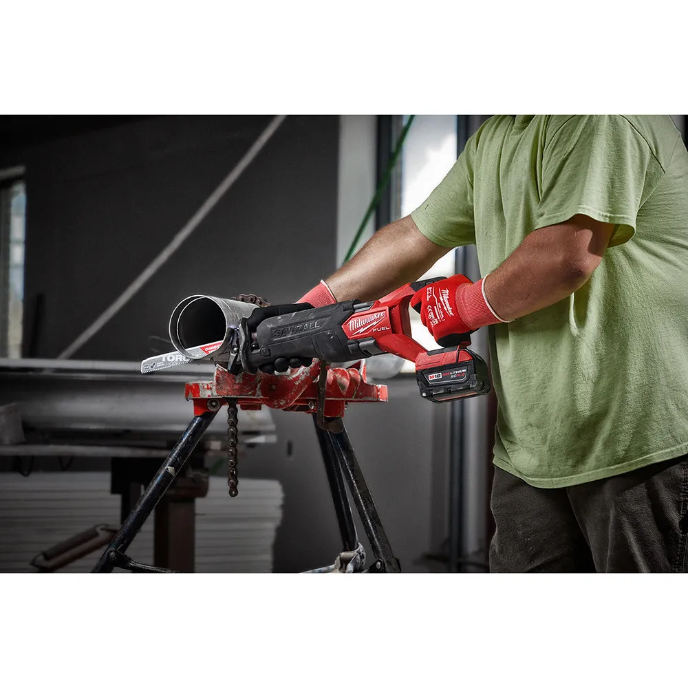 Milwaukee 2821-20SK5 M18 FUEL 18V SAWZALL Recip Saw w/ Battery and Charger