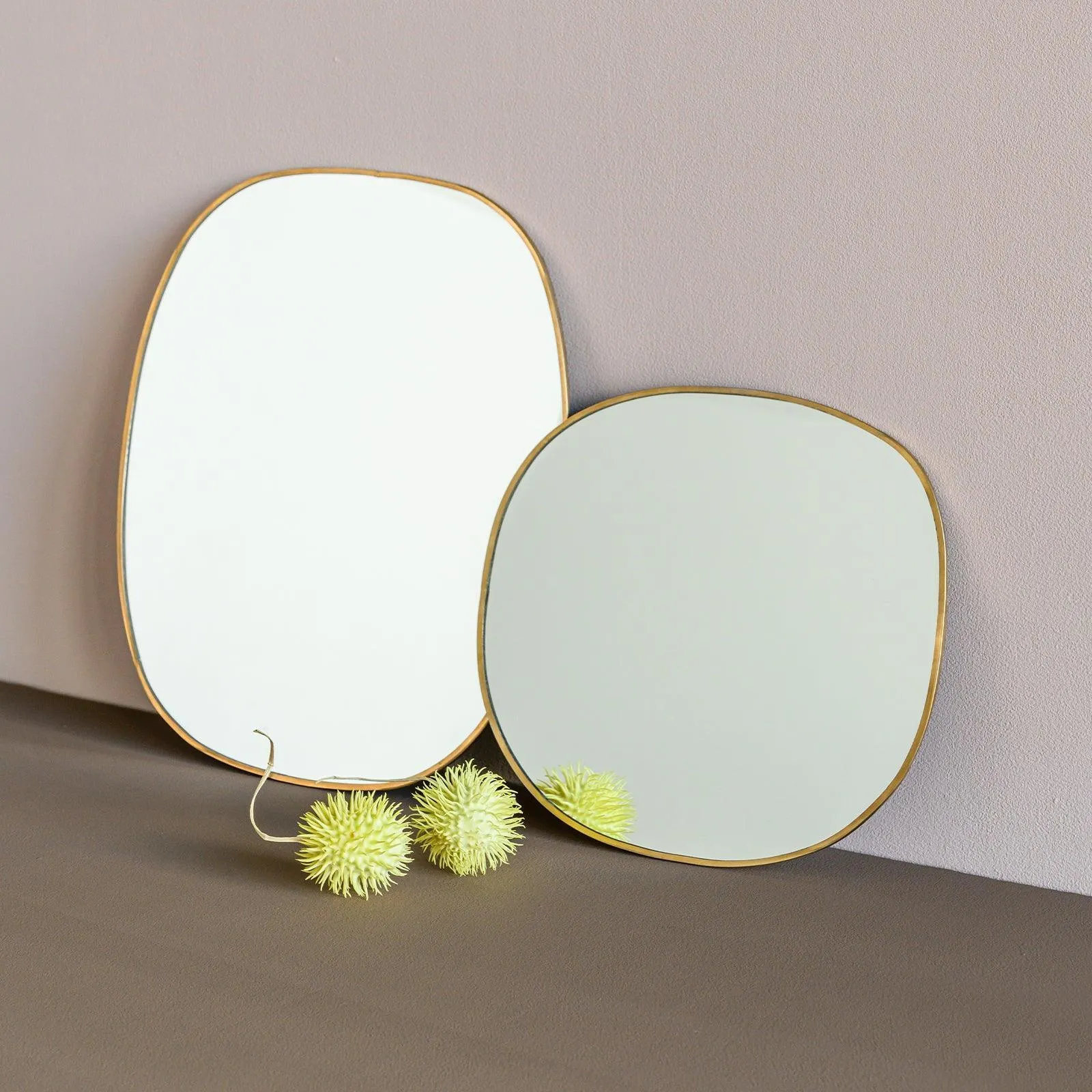Mirror Daily Pretty L in gift pack