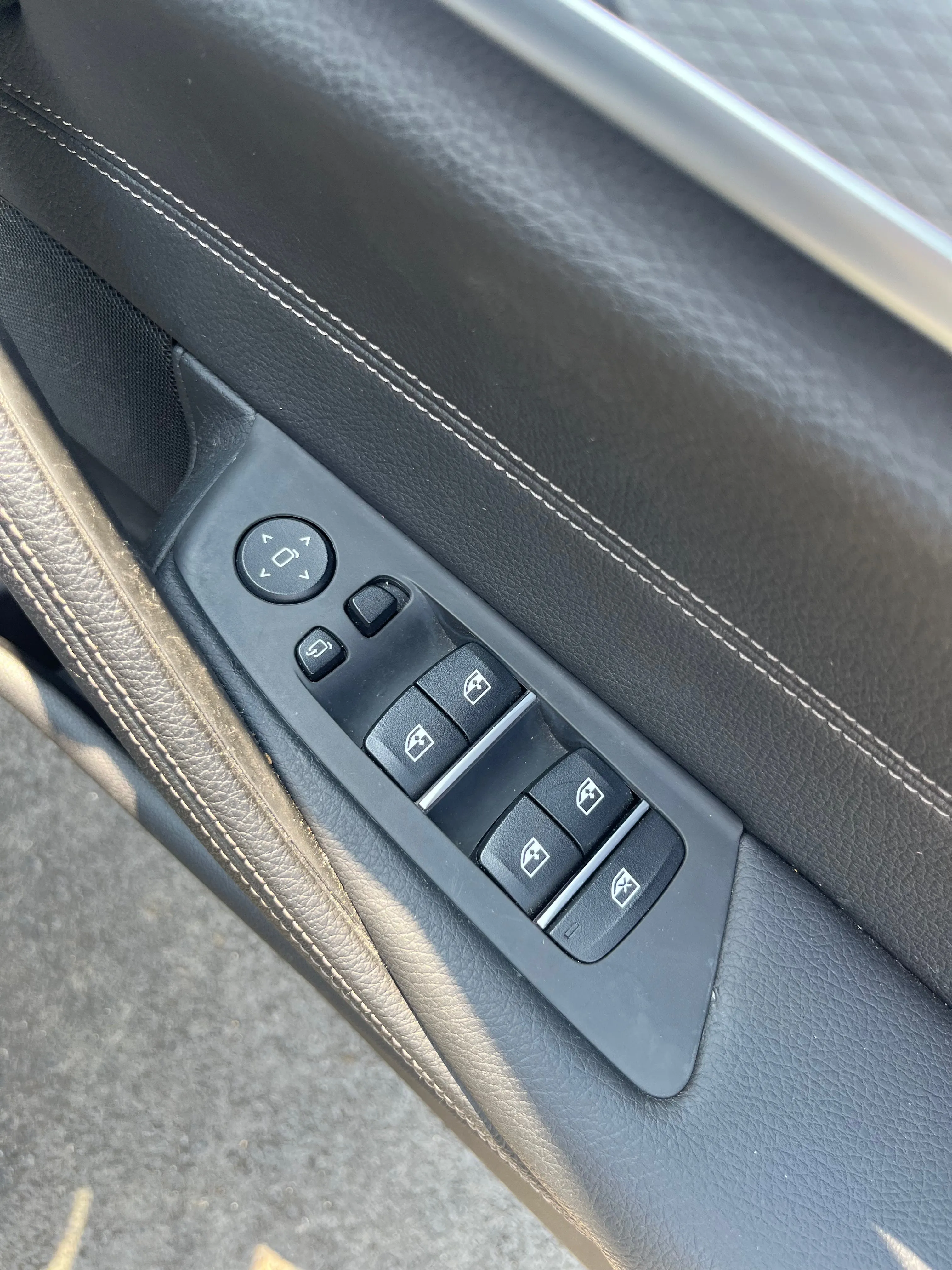 Power Folding Mirrors Retrofit