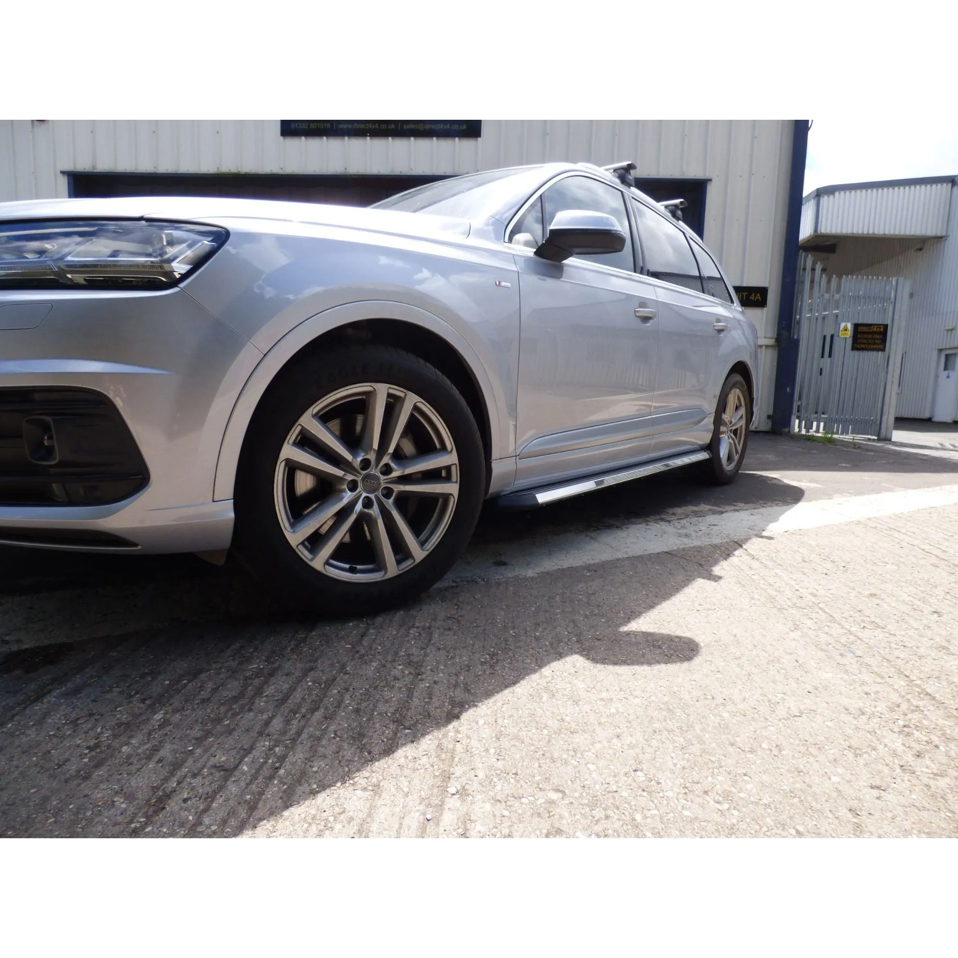 Stingray Side Steps Running Boards for Audi Q7 2016-2019
