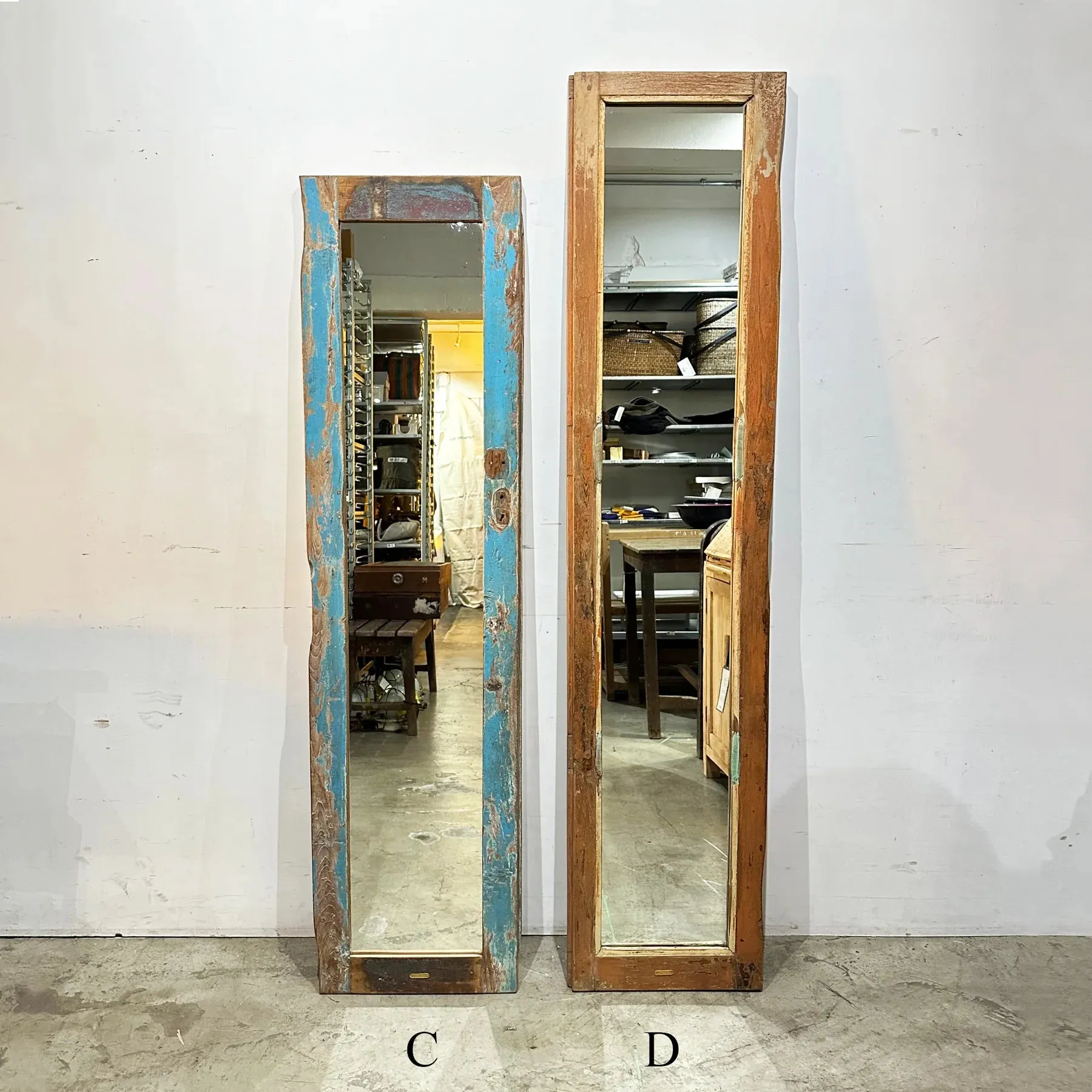 VINTAGE DOOR MIRROR